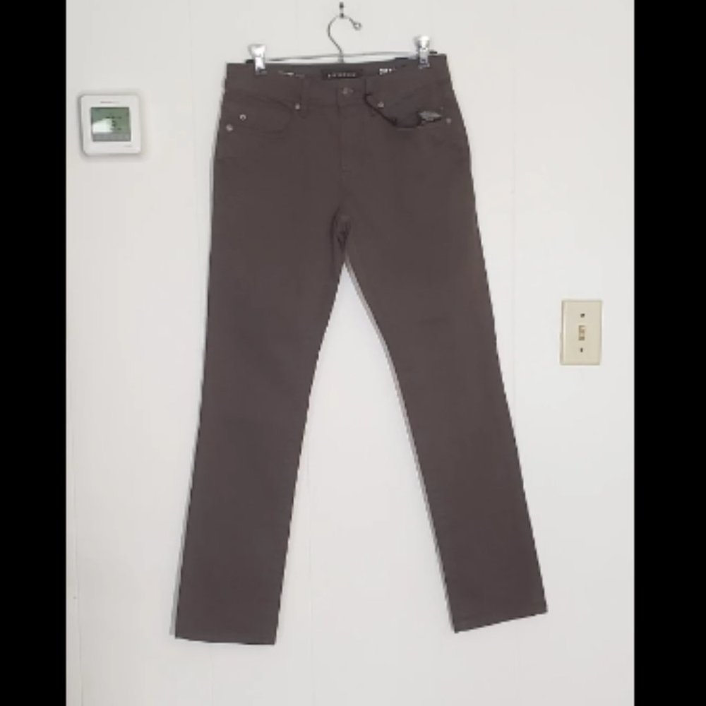 LIVERPOOL BOLT RELAXED STRAIGHT LEG JEANS